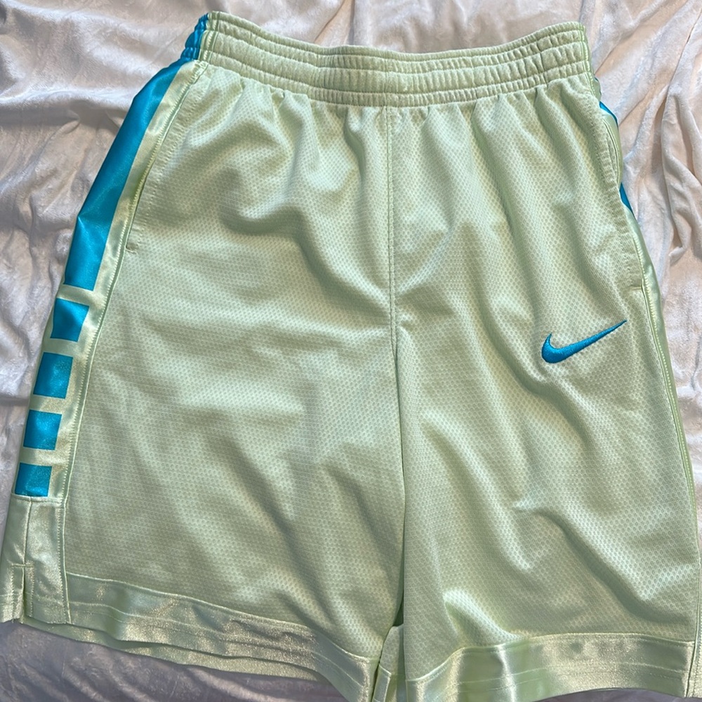 Never worn basketball shorts - size youth XL - Nike Dri-fit